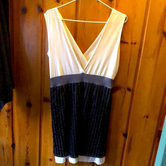 Les Névrosées black and withe striped short dress - Picture 3 of 6